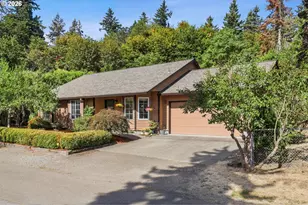 231 East St, Oregon City, OR 97045 - Photo 3