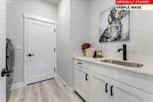 7587 SE Treeline St, Hillsboro, OR 97123 - Photo 11