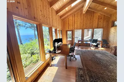 31780 Chantrelle Ln, Gold Beach, OR 97444 - Photo 33