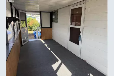 5422 Portland Rd NE #47, Salem, OR 97305 - Photo 39