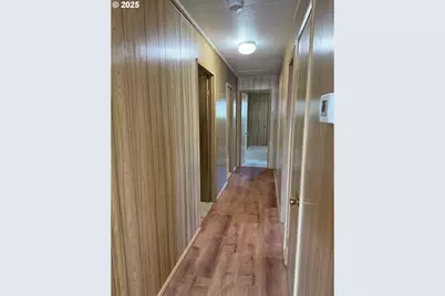 5422 Portland Rd NE #47, Salem, OR 97305 - Photo 17