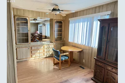 5422 Portland Rd NE #47, Salem, OR 97305 - Photo 9