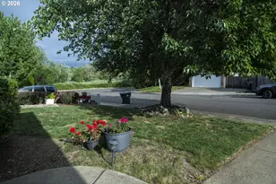 2561 Golfview Ave, Sutherlin, OR 97479 - Photo 43