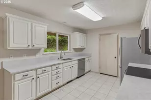 8 Ammons Ln, Longview, WA 98632 - Photo 11