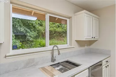 8 Ammons Ln, Longview, WA 98632 - Photo 13