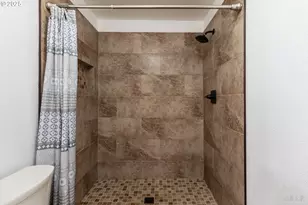 17000 SE Forest Hill Dr, Damascus, OR 97089 - Photo 15