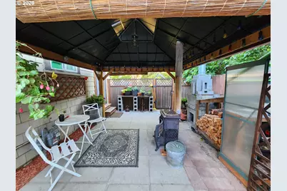 365 Hood St NE, Salem, OR 97301 - Photo 7