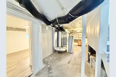 1596 NE Chemeketa St, Salem, OR 97301 - Photo 35