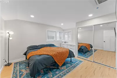 1303 SE Strong Ave, Roseburg, OR 97470 - Photo 11