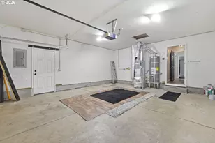 6819 Simeon Dr, Springfield, OR 97478 - Photo 39