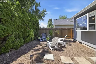 6819 Simeon Dr, Springfield, OR 97478 - Photo 35