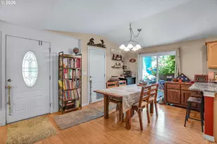 3728 N Alaska St, Portland, OR 97217 - Photo 9