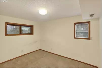 1730 6th St, Columbia City, OR 97018 - Photo 23