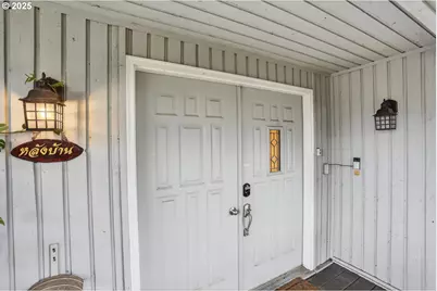 1730 6th St, Columbia City, OR 97018 - Photo 3