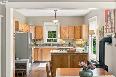 9950 SE Wichita Ave, Milwaukie, OR 97222 - Photo 11