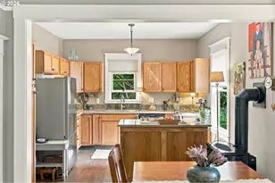 9950 SE Wichita Ave, Milwaukie, OR 97222 - Photo 11