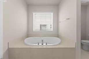 16156 NW Pristine Ln, Portland, OR 97229 - Photo 35