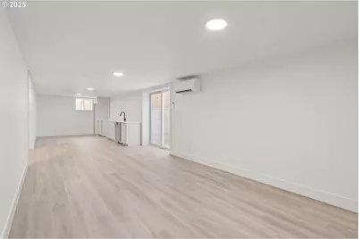 842 NE Killingsworth St, Portland, OR 97211 - Photo 35