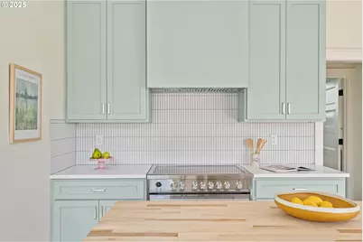 842 NE Killingsworth St, Portland, OR 97211 - Photo 17