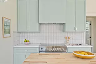 842 NE Killingsworth St, Portland, OR 97211 - Photo 17