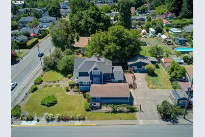 952 E Main St, Monmouth, OR 97361 - Photo 9