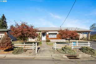 2812 W Sanders Ave, Roseburg, OR 97471 - Photo 1