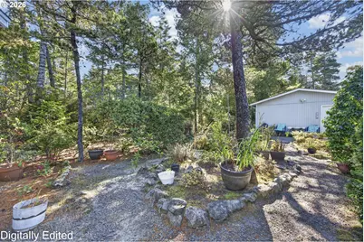 147 42nd Way, Florence, OR 97439 - Photo 31