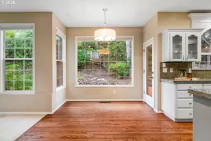 12616 SW 60th Ct, Portland, OR 97219 - Photo 13