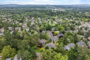 12616 SW 60th Ct, Portland, OR 97219 - Photo 47