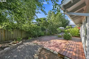 5385 NW Deschutes Dr, Portland, OR 97229 - Photo 33