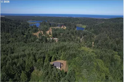 89349 Rustic Ln, Florence, OR 97439 - Photo 11