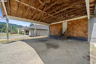 18600 Nestucca Dr, Cloverdale, OR 97112 - Photo 21