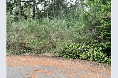 8th St, Florence, OR 97439 - Photo 1