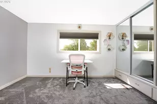 623 N Hayden Bay Dr, Portland, OR 97217 - Photo 25