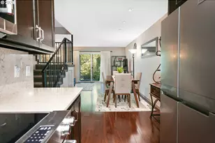 623 N Hayden Bay Dr, Portland, OR 97217 - Photo 15