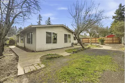 15893 NE Holladay St, Portland, OR 97230 - Photo 33