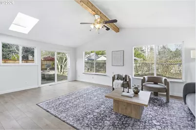 15893 NE Holladay St, Portland, OR 97230 - Photo 17