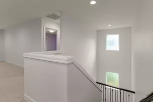 18706 Bryant Rd, Lake Oswego, OR 97034 - Photo 21