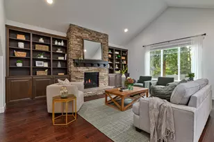 18706 Bryant Rd, Lake Oswego, OR 97034 - Photo 3