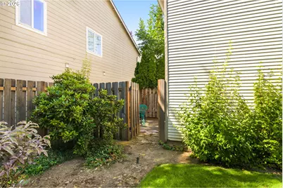 12036 SE Bush St #B, Portland, OR 97266 - Photo 19