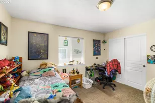12036 SE Bush St, Portland, OR 97266 - Photo 17