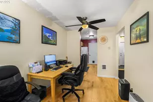 12036 SE Bush St, Portland, OR 97266 - Photo 9