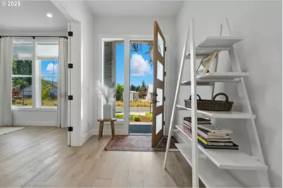 8101 NE 167th Ave, Vancouver, WA 98682 - Photo 3