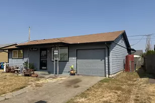 2216 Country Club Rd, Woodburn, OR 97071 - Photo 3