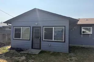 2216 Country Club Rd, Woodburn, OR 97071 - Photo 7