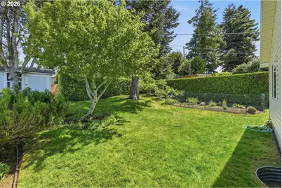 1716 Juniper Ave, Coos Bay, OR 97420 - Photo 27