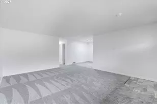 1114 N 1st Ave, Kelso, WA 98626 - Photo 7