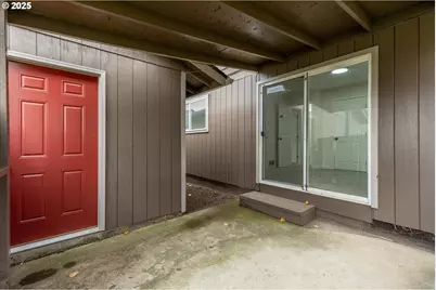 1114 N 1st Ave, Kelso, WA 98626 - Photo 29