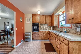 6105 NE 13th Ave, Portland, OR 97211 - Photo 5