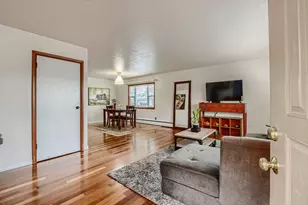 6105 NE 13th Ave, Portland, OR 97211 - Photo 3